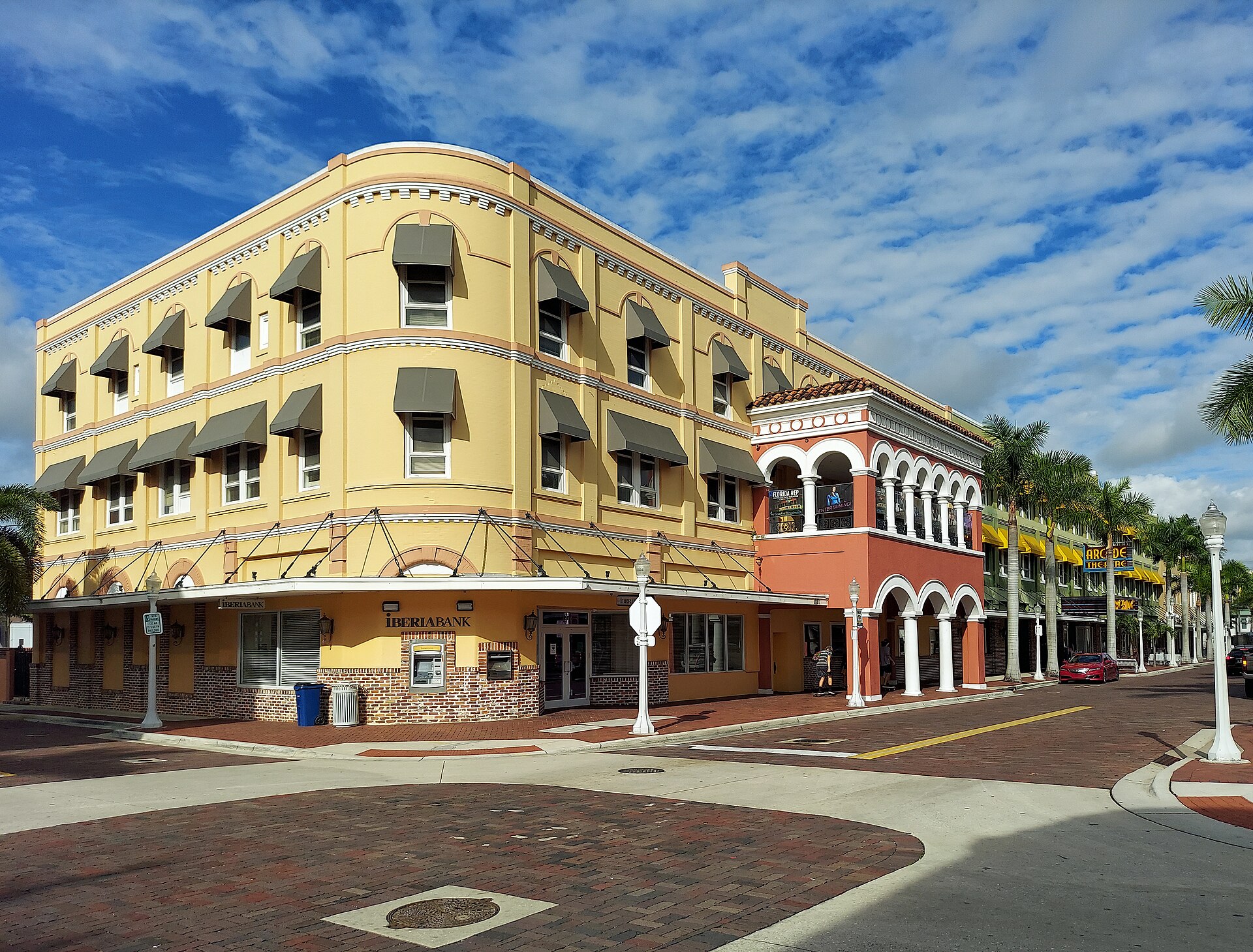 Downtown River District