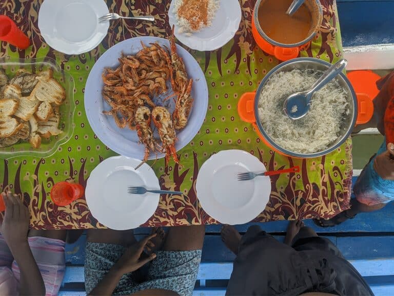 Island Dining